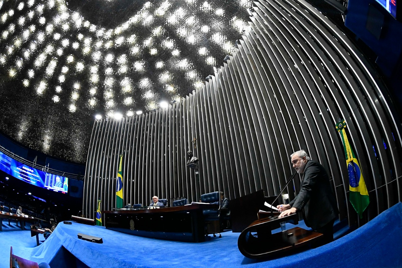 Jean Paul quer debater política de proteção de dados brasileiros