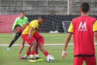Globo finaliza preparação para enfrentar Confiança neste sábado