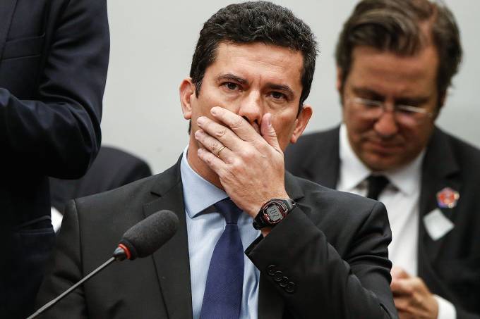 Após vazamentos, 58% reprovam conduta de Moro; prisão de Lula é aprovada por 54%