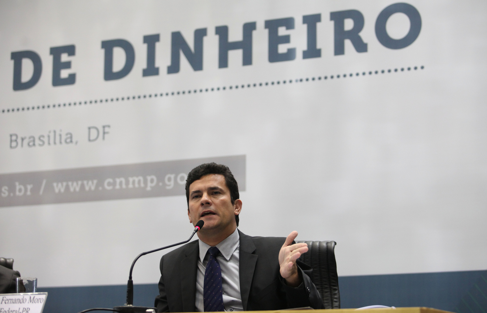 Após vazamentos, Moro pede licença de uma semana por motivos pessoais