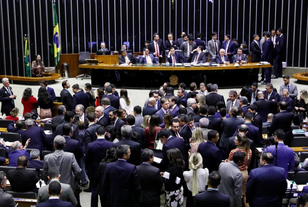 Quatro deputados do RN votam contra retirada de pauta da reforma da Previdência