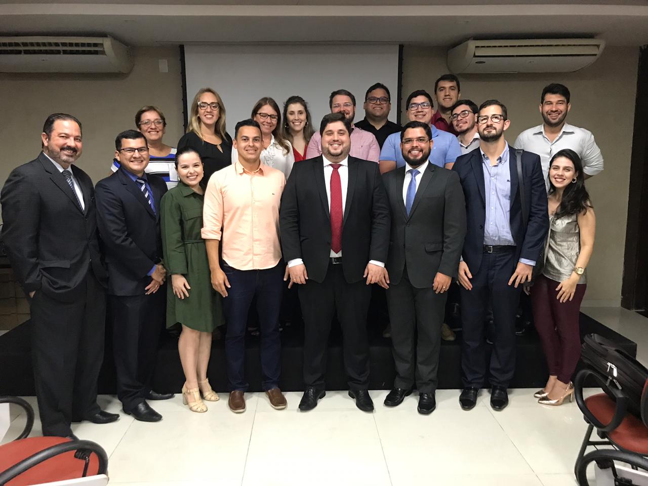 Na reta final, jovem advocacia reafirma apoio à Rodrigo Menezes para o TRT