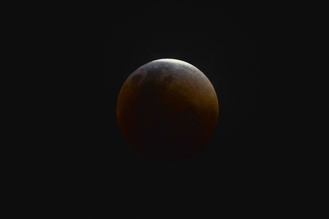 Eclipse parcial da Lua poderá ser visto em todo o Brasil; veja os horários