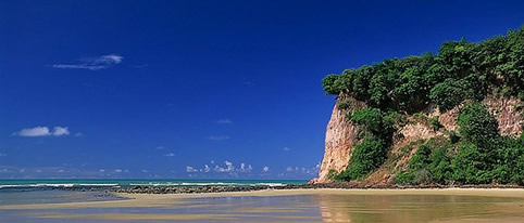 A Abreu  de Portugal, aponta Pipa na lista das viagens que mais valem a pena