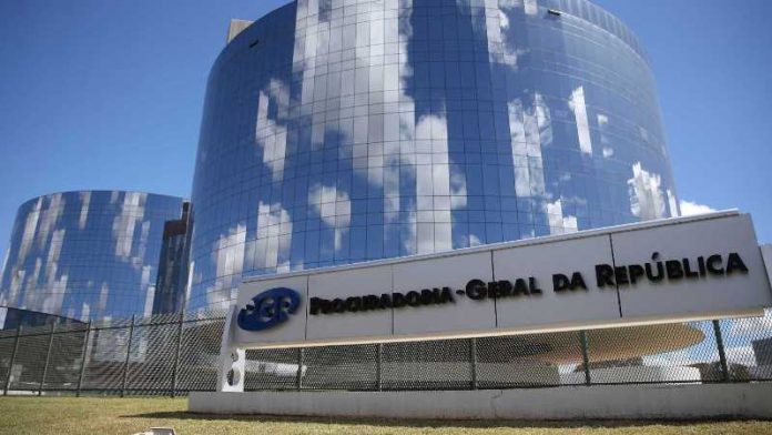 Em meio a vazamentos, procurador deixa coordenação da Lava Jato na PGR