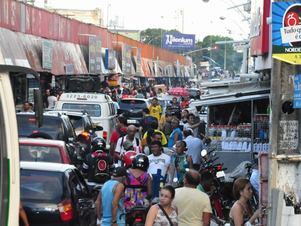 Ruas de nove Bairros de Natal terão estacionamento rotativo por R$ 2,00 a hora