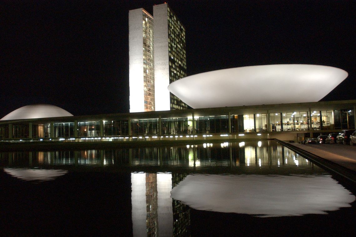 Sem deliberação pela Câmara e Senado, medidas provisórias caducam