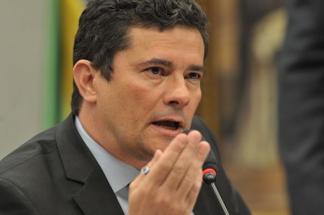 Não podemos ser “generosos” com estrangeiros criminosos, diz Moro