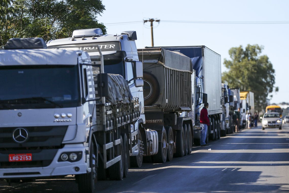 Após negociações, caminhoneiros dizem estar otimistas com acordo