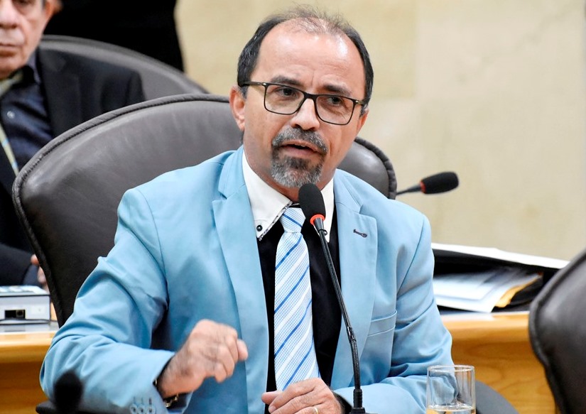 MP Eleitoral obtém cassação de diploma de Sandro Pimentel