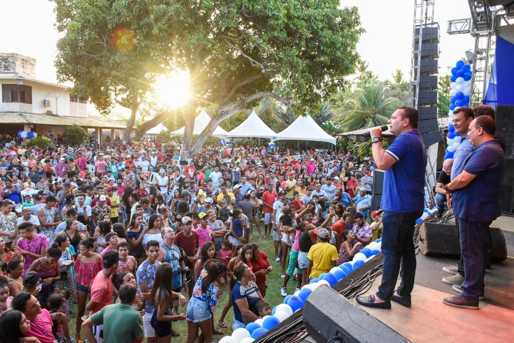 Ezequiel se encontra com lideranças no Agreste e debate ações para a região