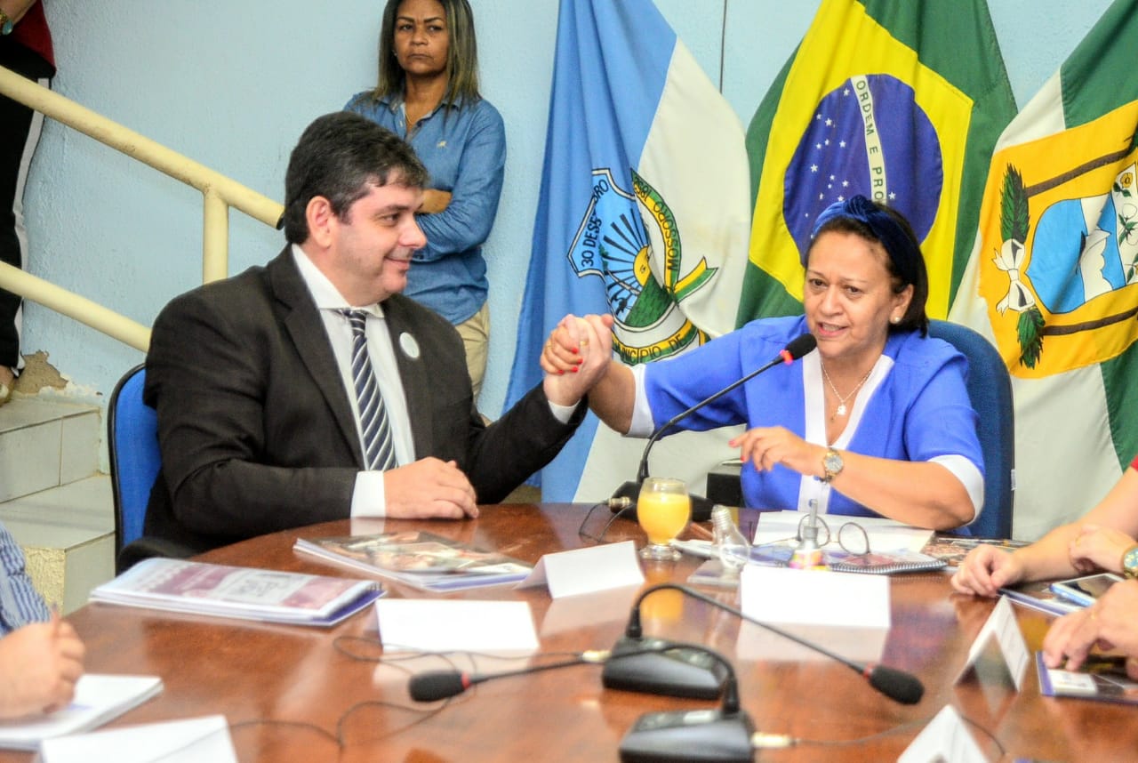 UERN: Além de cortar R$ 3,6 mi, Governo Fátima zerou recursos para investimentos