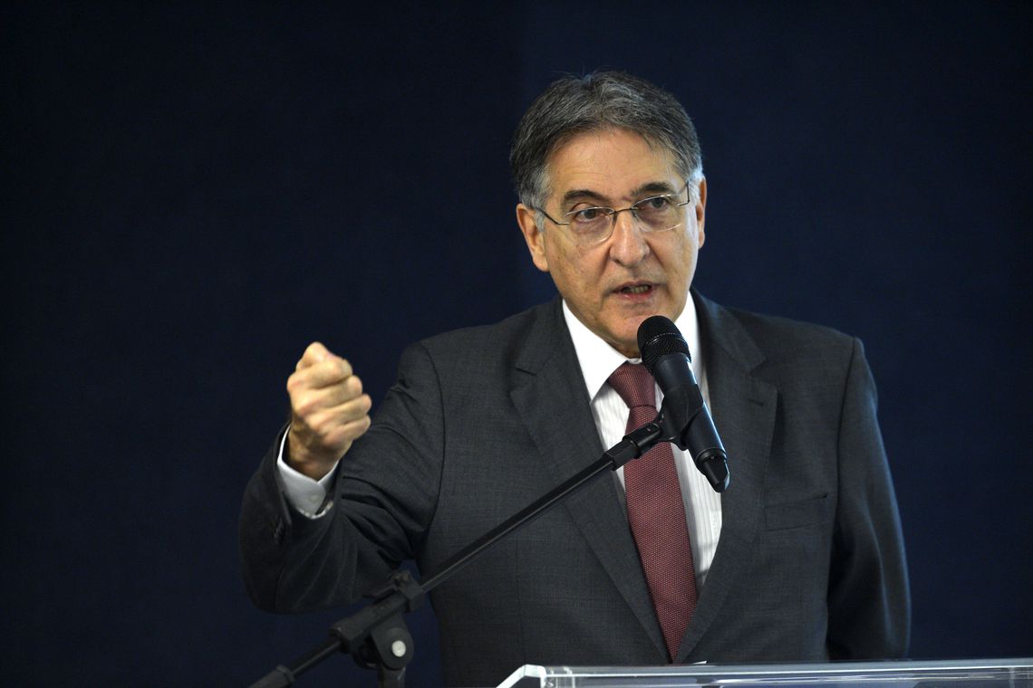 Ex-governador filiado ao PT volta a ser alvo de operação da Polícia Federal