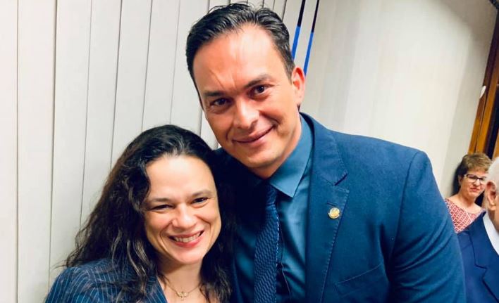 Senador do RN vai pressionar presidente do Senado por impeachment de Toffoli
