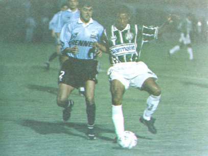 Há 24 anos, Grêmio x Palmeiras pela Libertadores