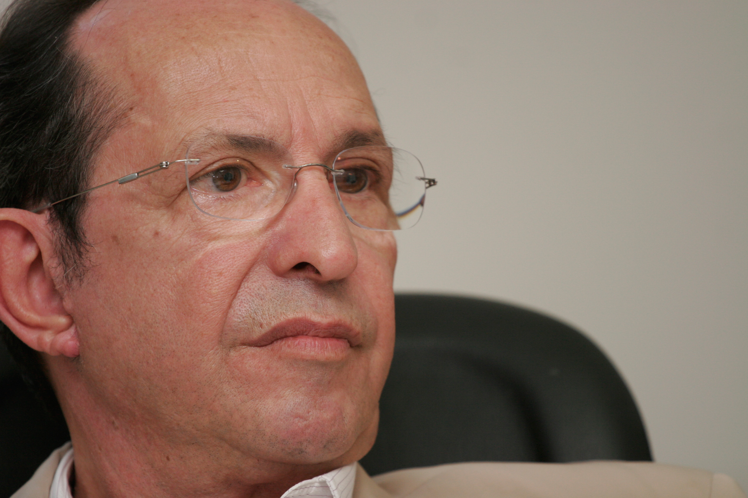 MP requer fim de acordo de troca de terrenos entre Prefeitura e advogado