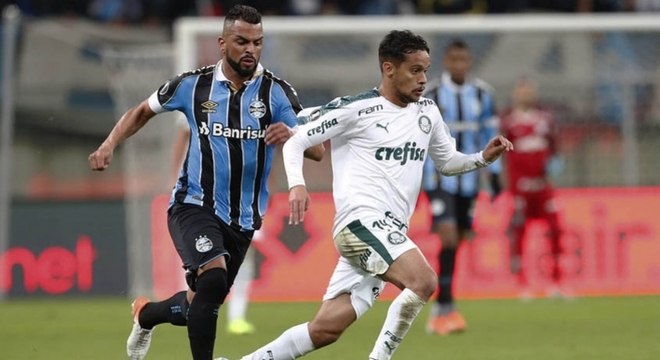 Palmeiras recebe Grêmio por vaga nas semifinais