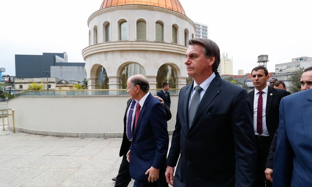Mal na fita: reprovação de Bolsonaro vai de 33% a 38%