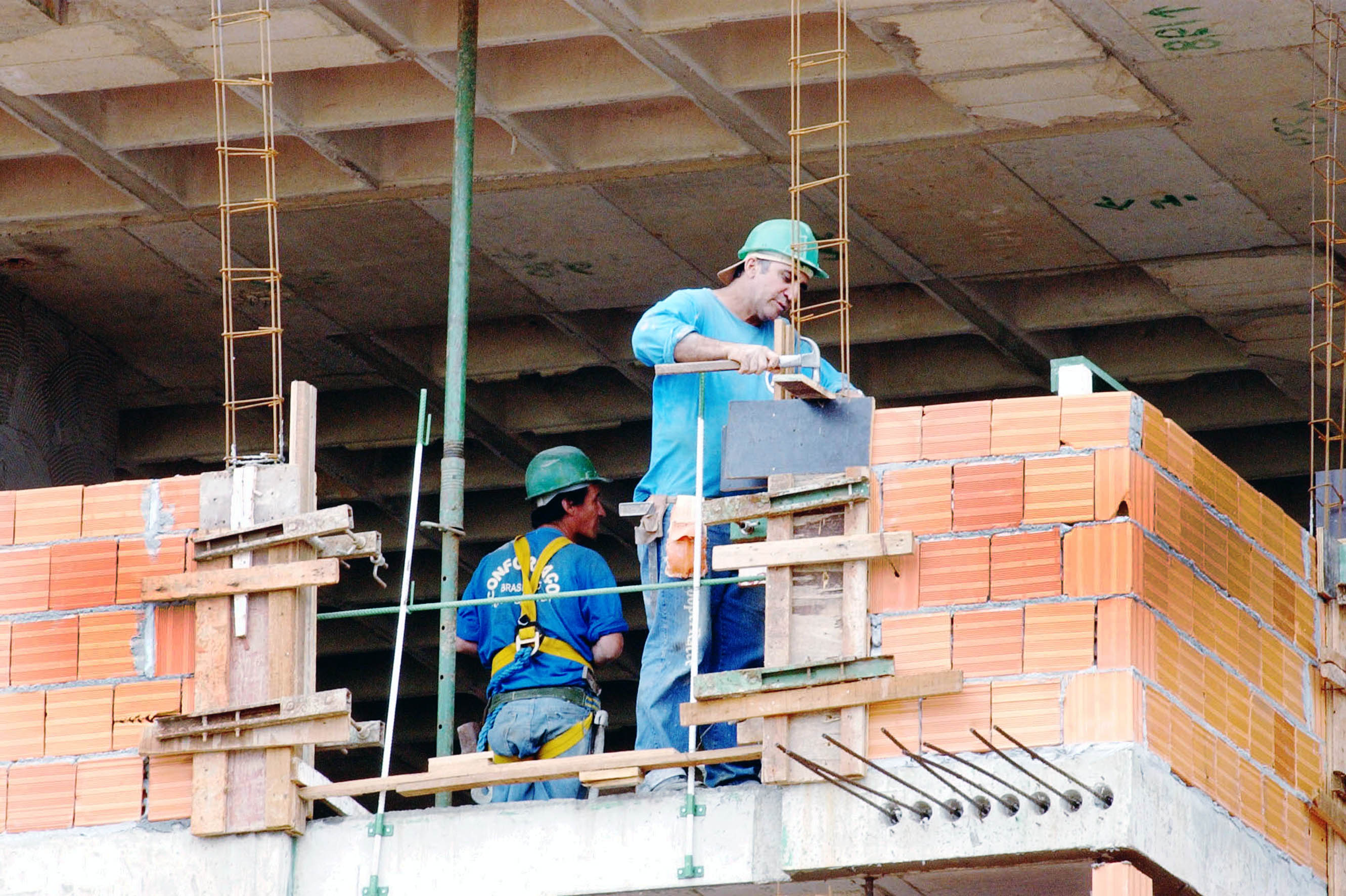 Vendas do Varejo de Material de Construção Caem 8% em Agosto