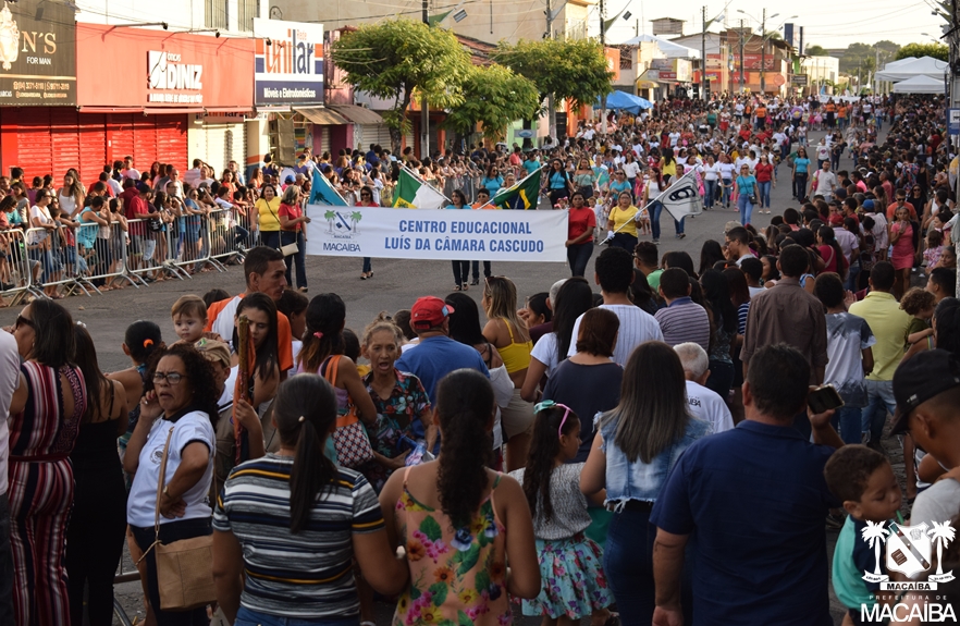 Macaíba realiza seu 50º Desfile Cívico com êxito