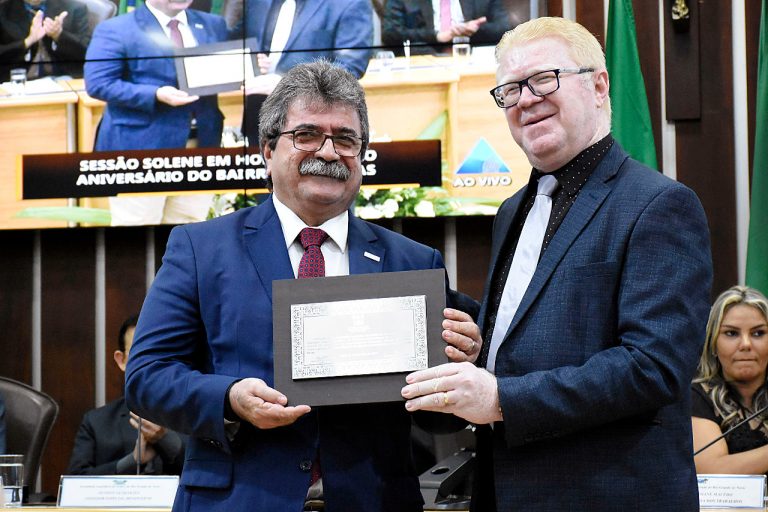 Amaro Sales recebe homenagem da Assembleia Legislativa pelos 65 anos das Rocas