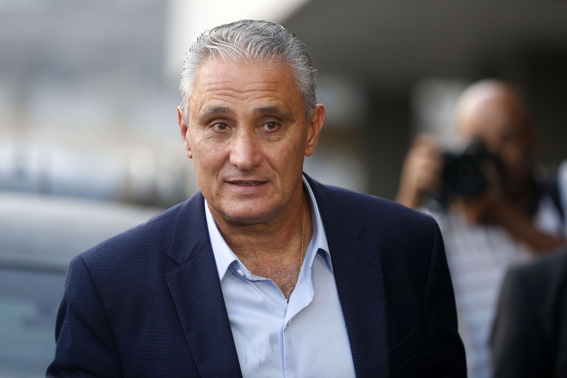 Tite diz que seleção brasileira busca novas formas de atuar