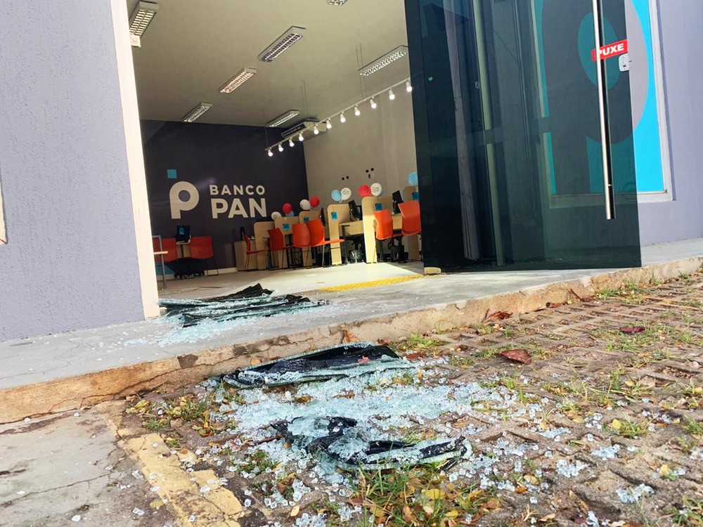 Dupla rouba agência bancária na Prudente e é presa em flagrante pela PM