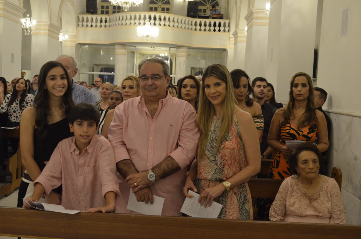Em aniversário, Álvaro Dias diz querer "cidade mais justa e melhor de se viver"