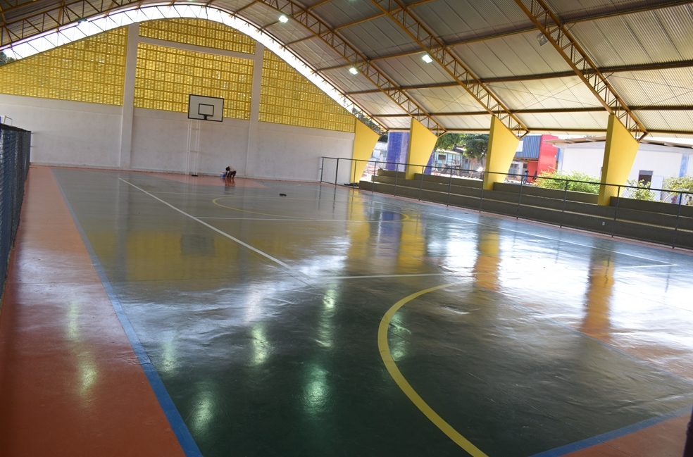 Macaíba ganha um novo espaço poliesportivo