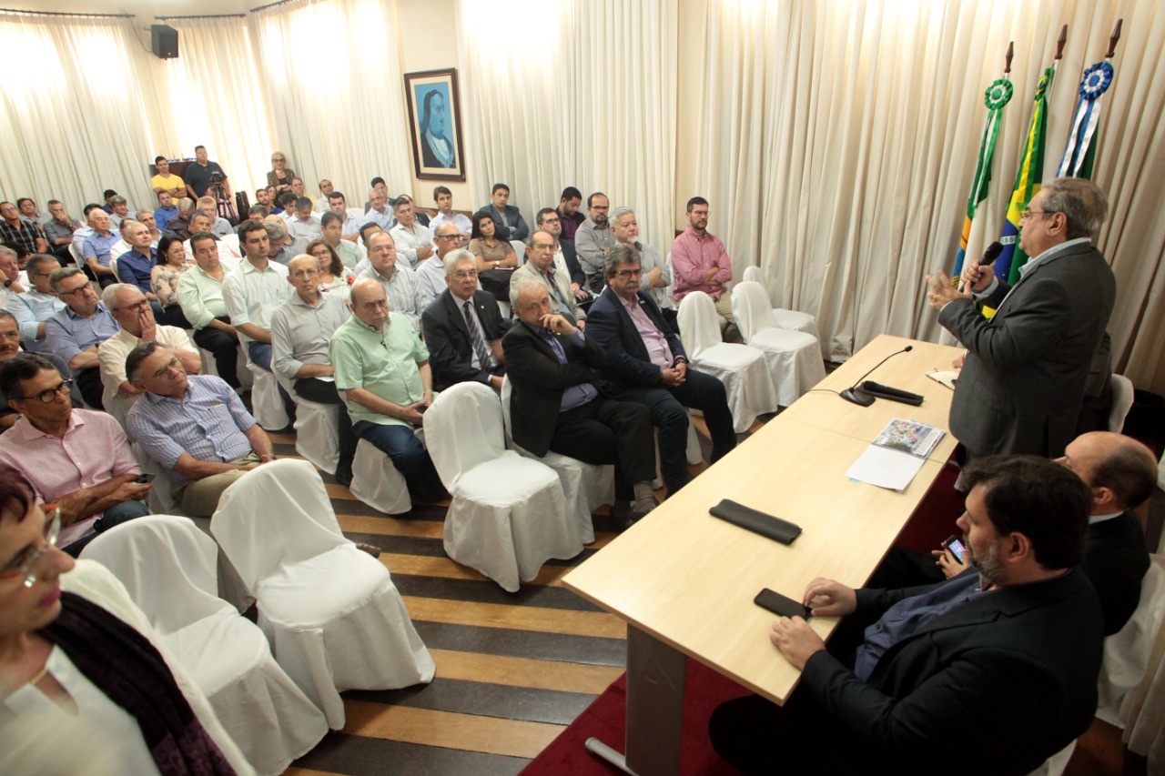 Prefeito chama Plano Diretor de “arcaico” e enviará projeto à Câmara em novembro