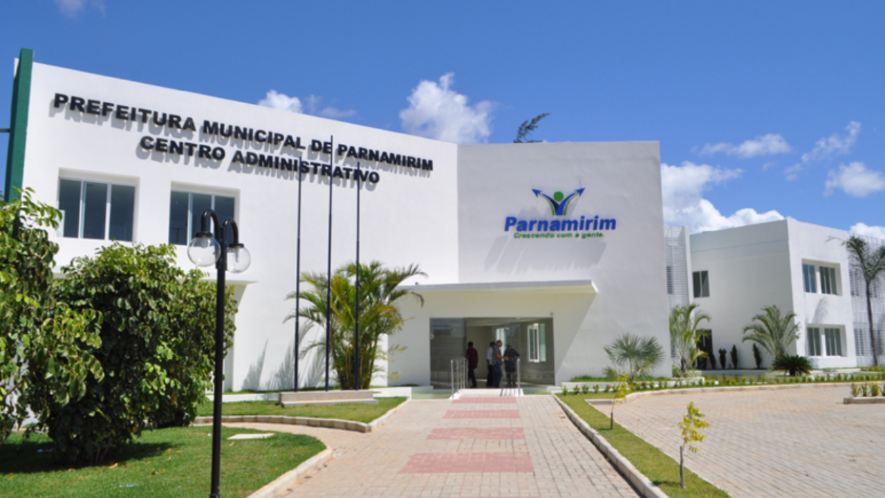 Parnamirim homologa resultado de concurso da Saúde e Assistência Social