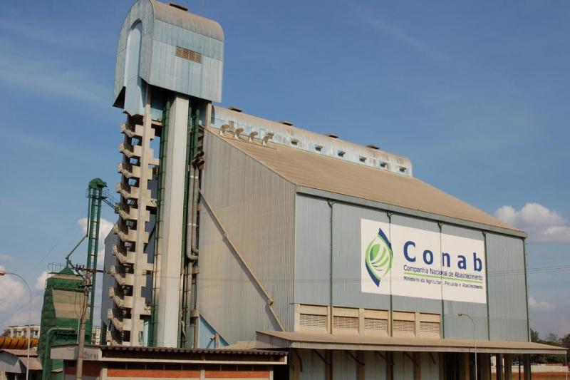 Conab doa 60 toneladas de alimentos a comunidades indígenas  do RN