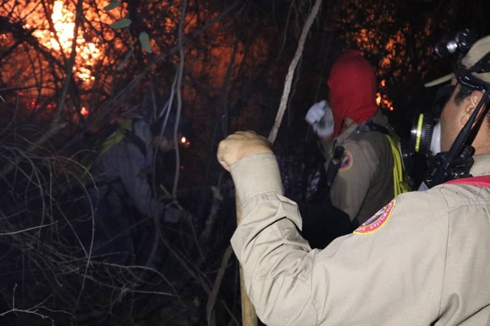 Bombeiros neutralizam incêndio e descartam risco do fogo atingir Santuário no RN