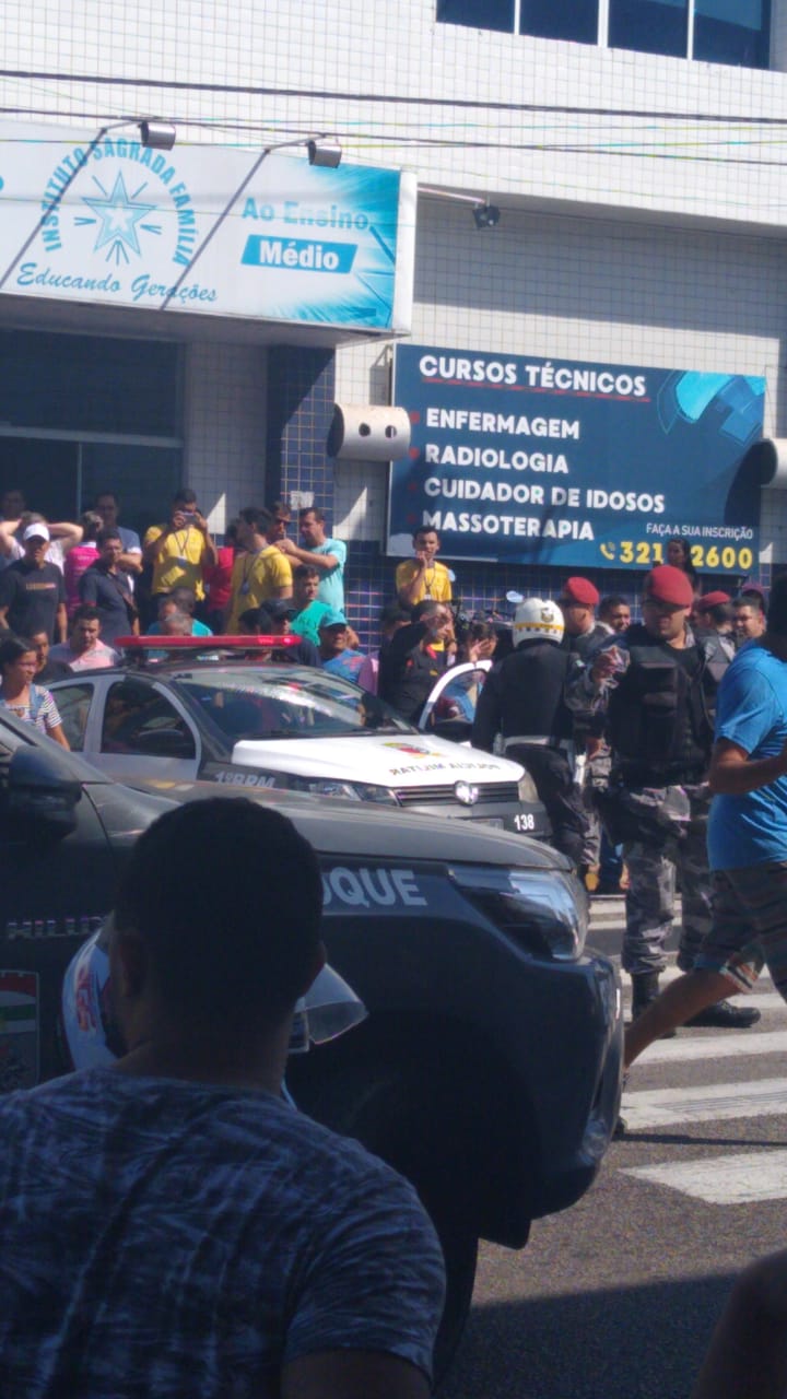 Preso por participar de assalto e morte no Alecrim consegue fugir algemado