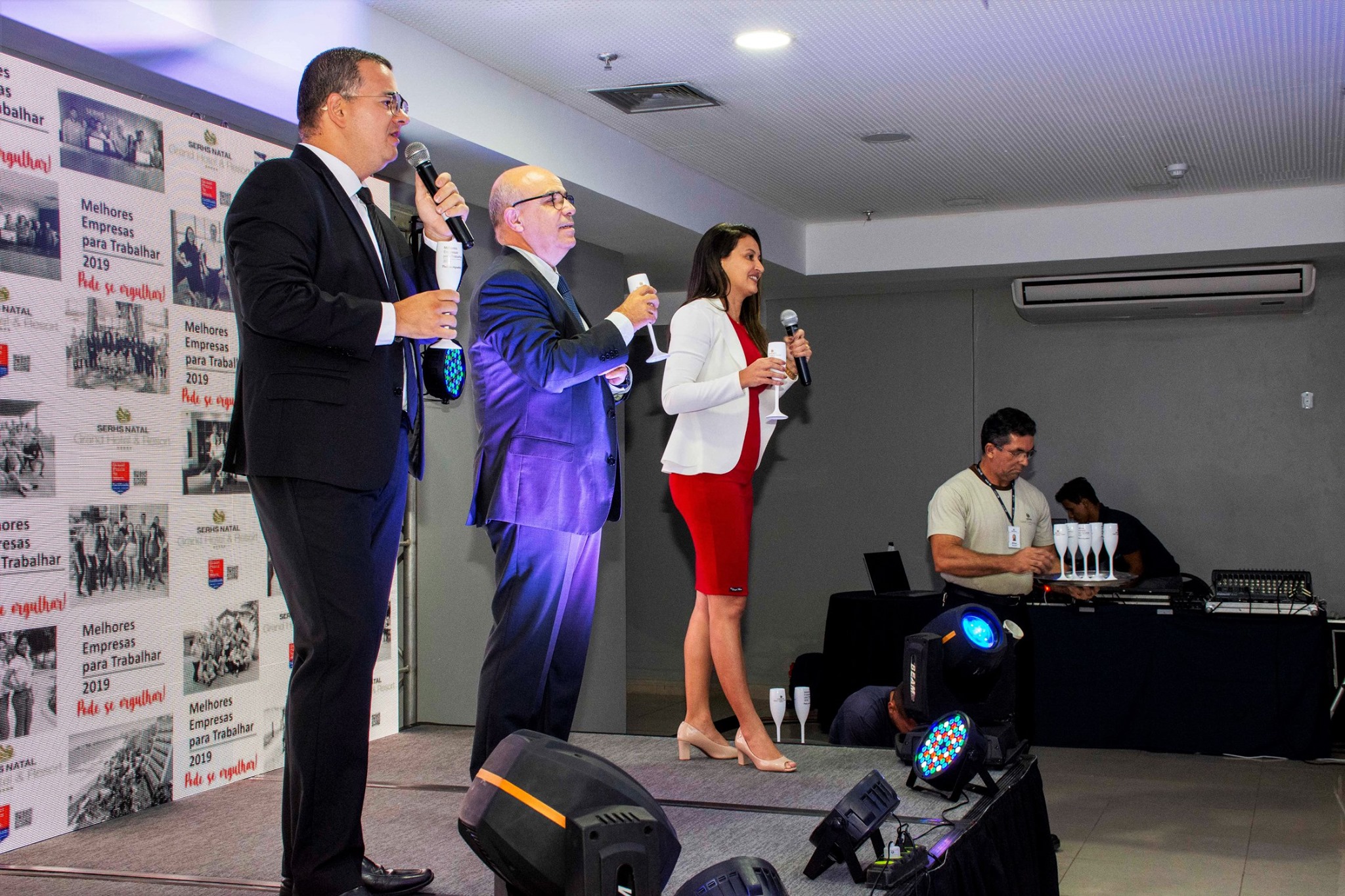 SERHS Natal Grand hotel & Resort comemora com seus colaboradores o Selo GPTW