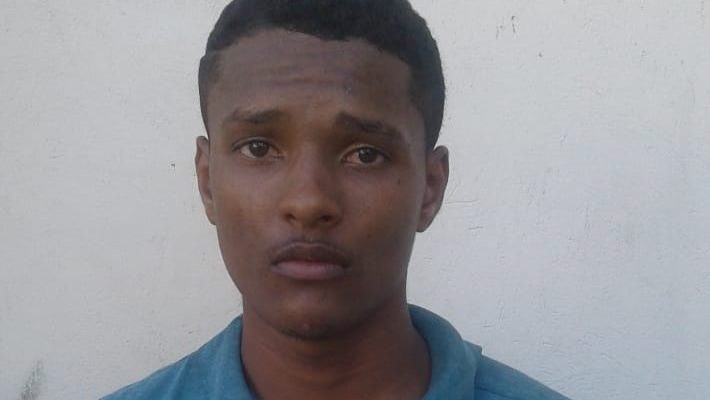 Doze policiais acompanhavam suspeito de crime no Alecrim quando ele fugiu