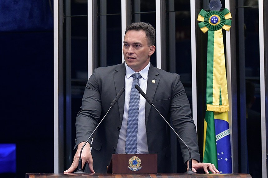Senador indica duas escolas do RN para modelo cívico-militar