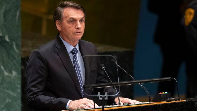Bolsonaro: Brasil ressurge “depois de estar à beira do socialismo”