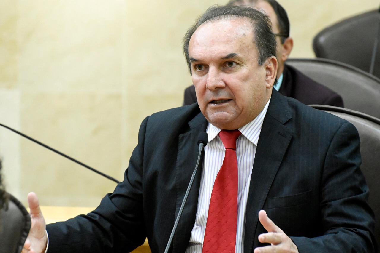 Sem pagamento, servidores dizem a Nelter que muitos já cometeram até suicídio