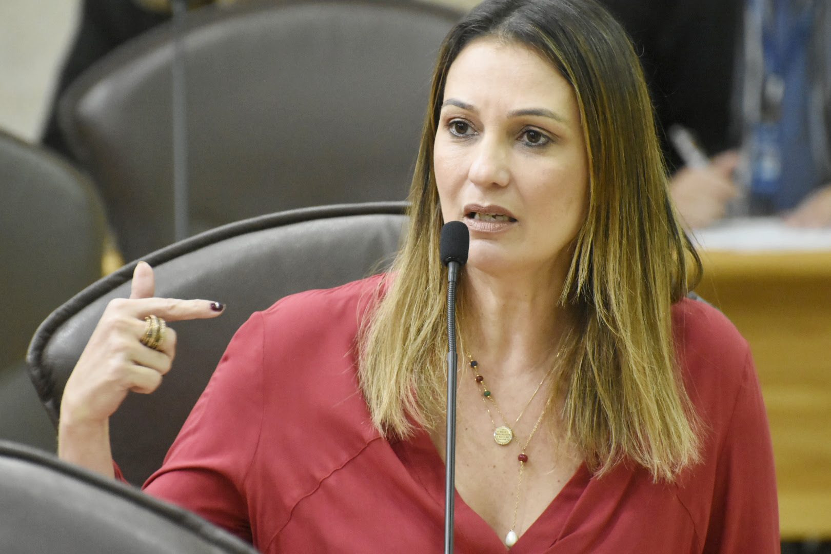 Cristiane: Governo prometeu R$ 13 mi para recuper estradas mas obras não avançam
