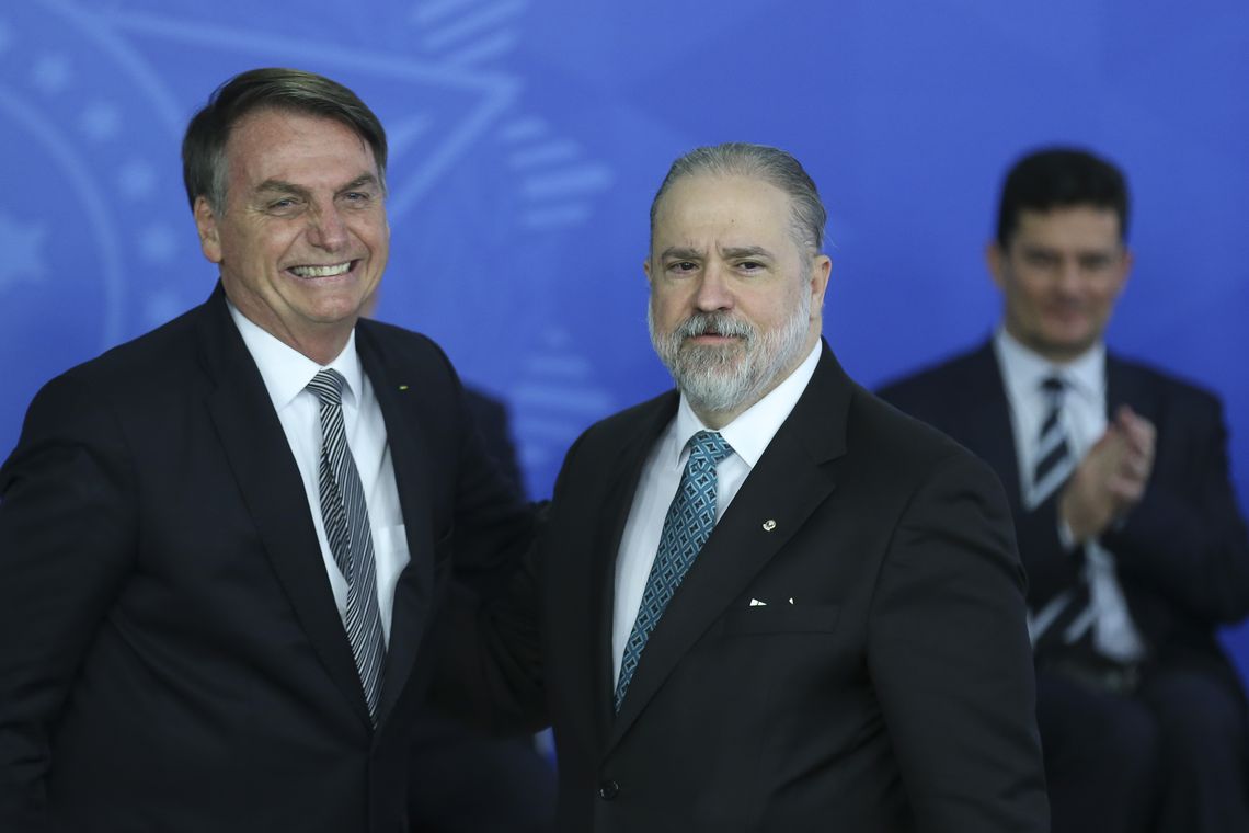 Augusto Aras toma posse na Procuradoria-Geral da República