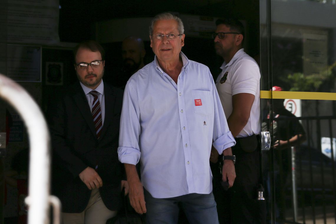 Condenado de novo, Dirceu pagará multa de R$ 4,5 milhões por danos à Petrobras