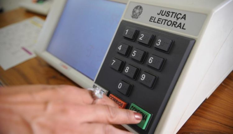Câmara aprova teto de gastos para campanhas municipais igual ao de 2016