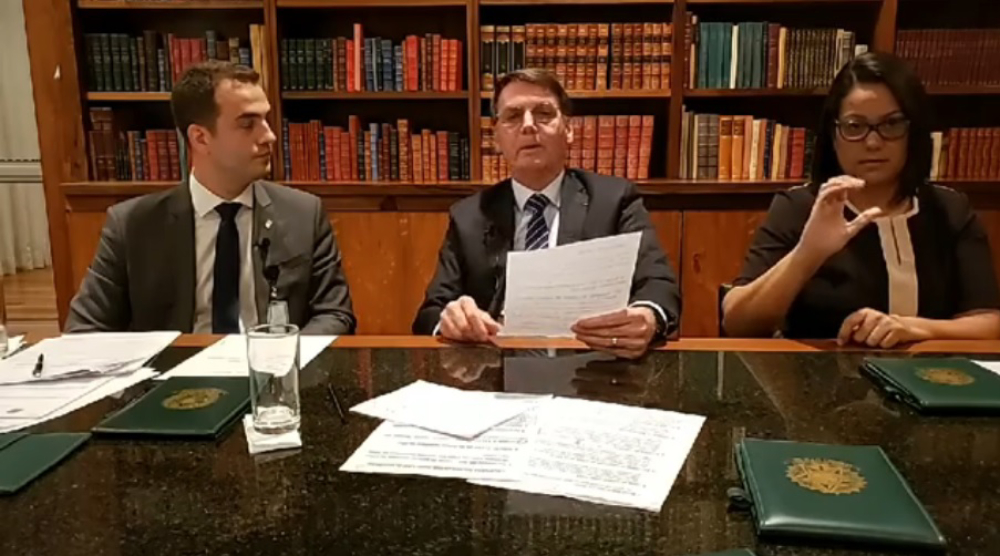 Bolsonaro critica disque-denúncia contra Força Nacional