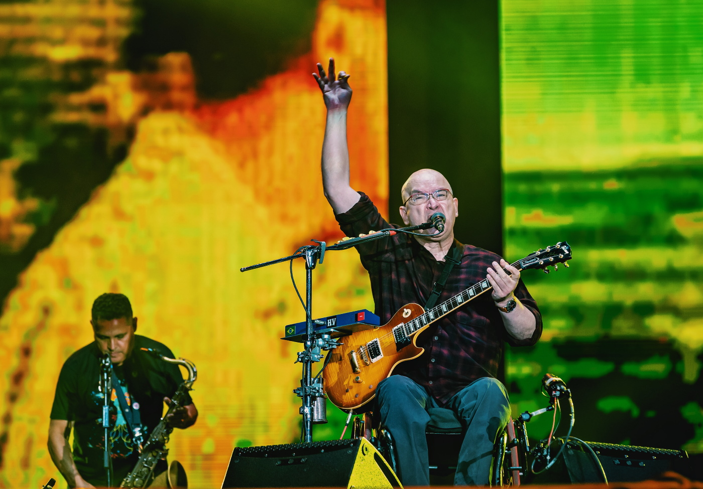 No palco do Rock in Rio, vocalista diz que Brasil é país de 5º mundo