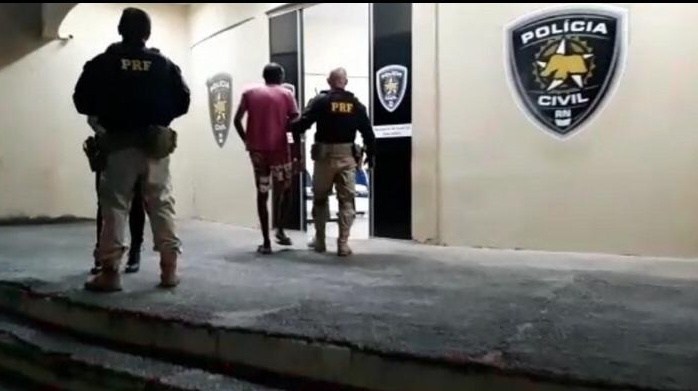 PRF prende homem que convivia maritalmente com menina de 12 anos no RN