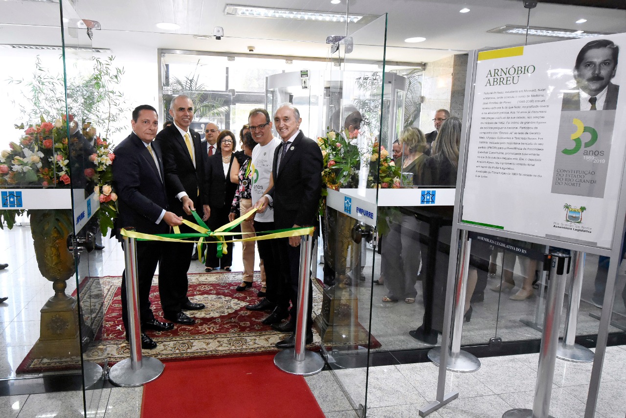 Assembleia Legislativa abre exposição “30 anos da Constituição do RN”