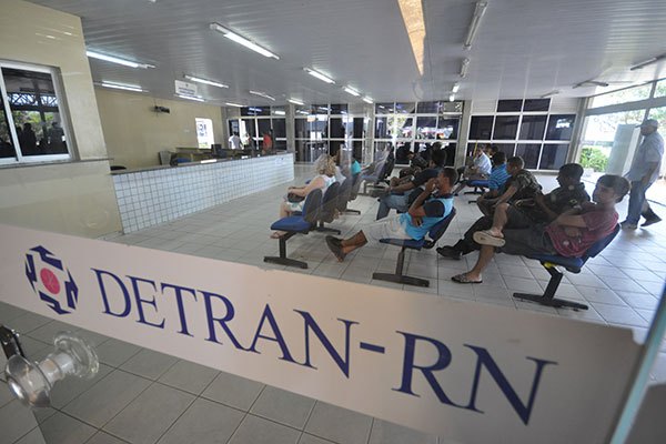 Detran-RN divulga nota e diz que falha em sistema foi corrigida de imediato