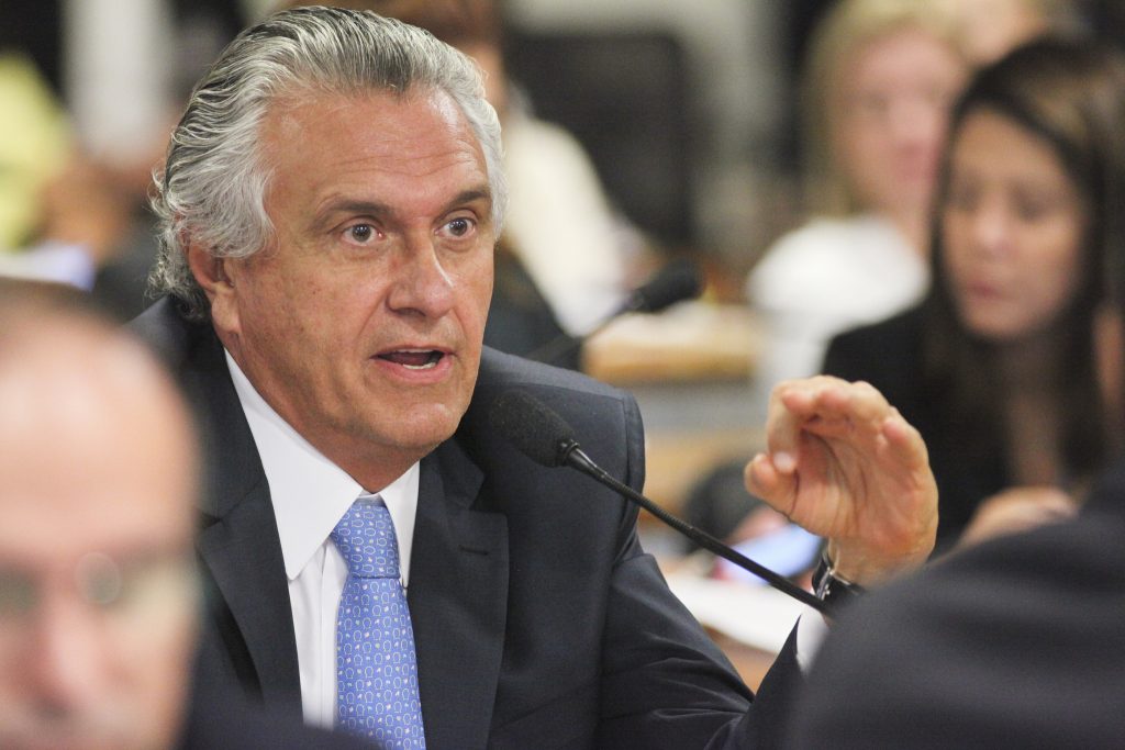 Governador de Goiás sofre infarto e está internado
