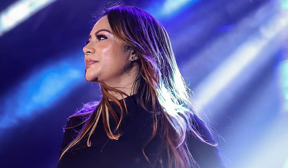 Cantora detona canonização de Irmã Dulce e sofre linchamento na web